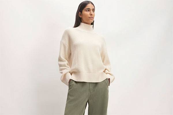 Everlane 官网现有神裤系列无门槛8折促销，满额免邮