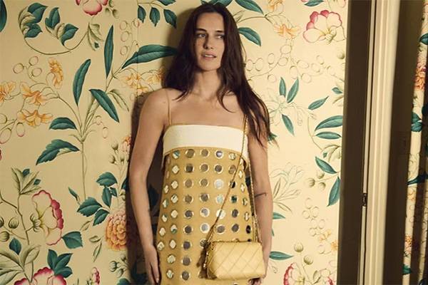 Tory Burch 美國官網現有季中大促額外75折促銷