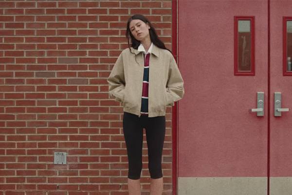 Aritzia 官網(wǎng)現(xiàn)有夏日大促甄選單品低至3折促銷