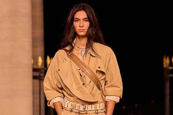 Farfetch 发发奇春季焕新无门槛额外8折促销