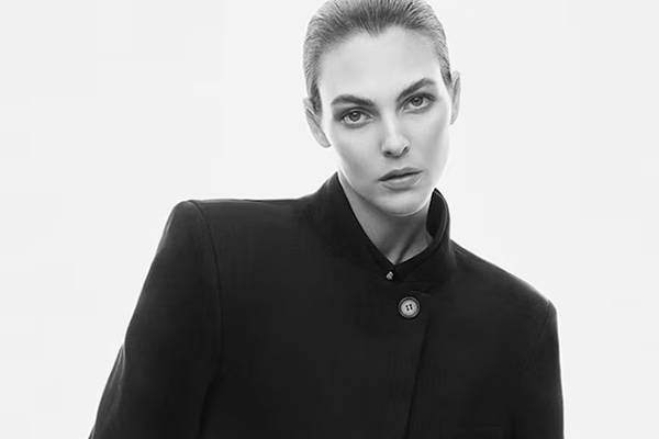 COS 官网亲友特卖全场无门槛8折，折扣区低至3折