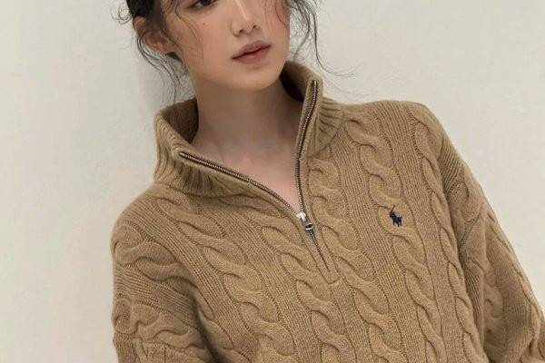 Neiman Marcus 现有Polo Ralph Lauren绞花针织半拉链毛衣，折后价$173.60