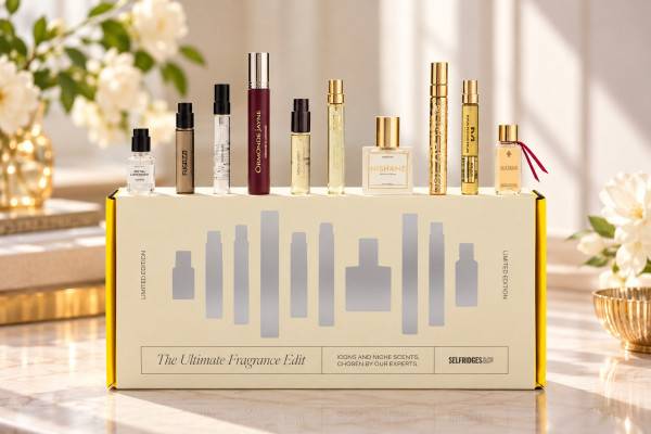 Selfridges 官网现有香水礼盒，售价£90